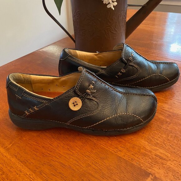 Clarks Unstructured Women's Un.Loop Slip-On Shoe - Size 7M - Picture 3 of 9